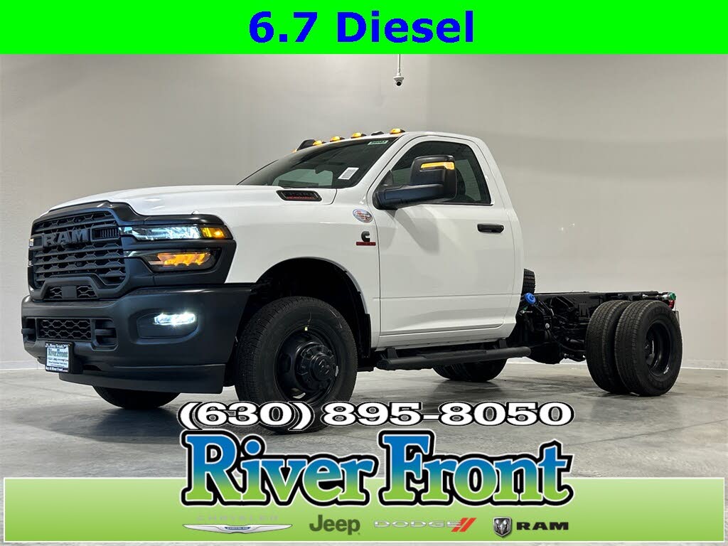 2026 RAM 3500 Chassis Tradesman Regular Cab DRW 4WD