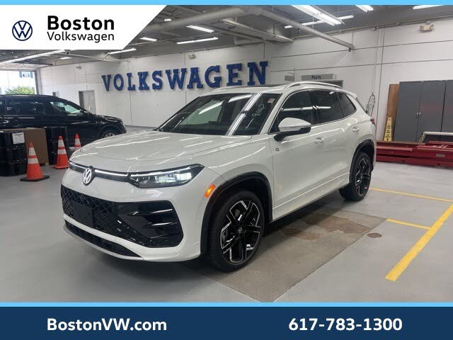 2026 Volkswagen Tiguan SEL R-Line Turbo 4Motion