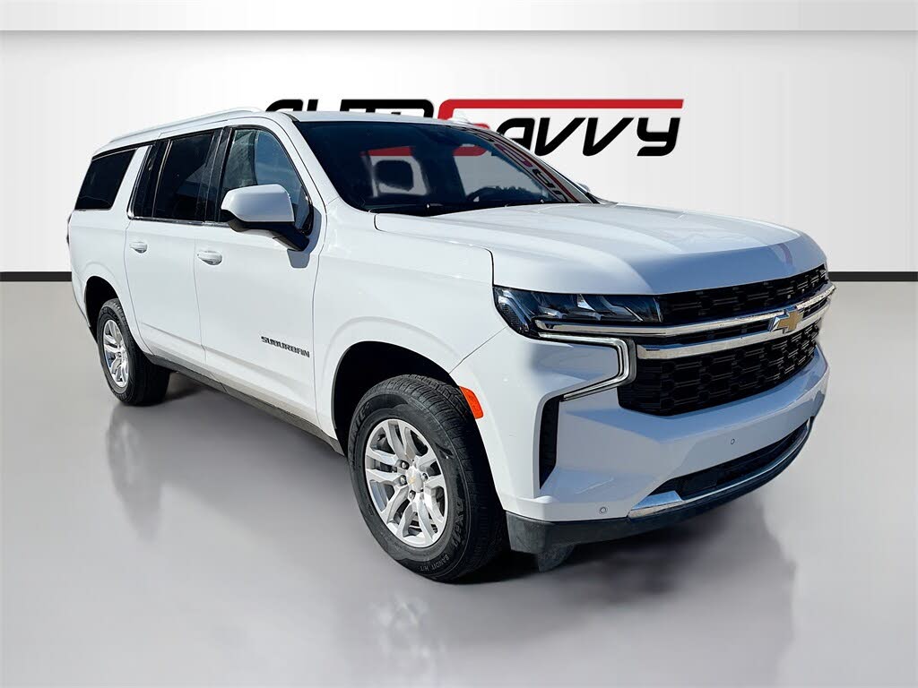 2023 Chevrolet Suburban LS 4WD