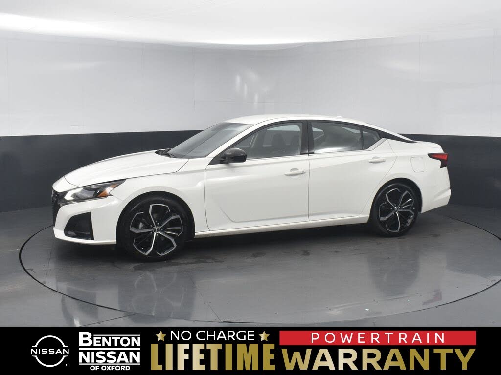 2024 Nissan Altima 2.5 SR FWD