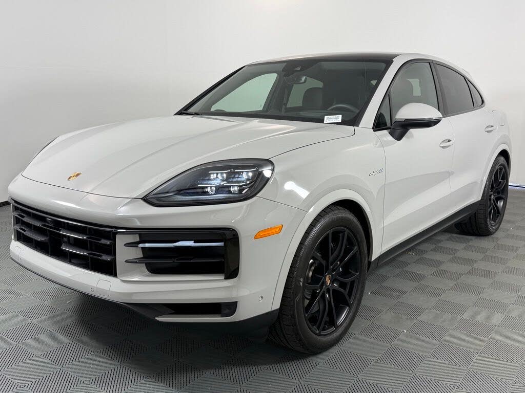 2025 Porsche Cayenne Coupe S AWD