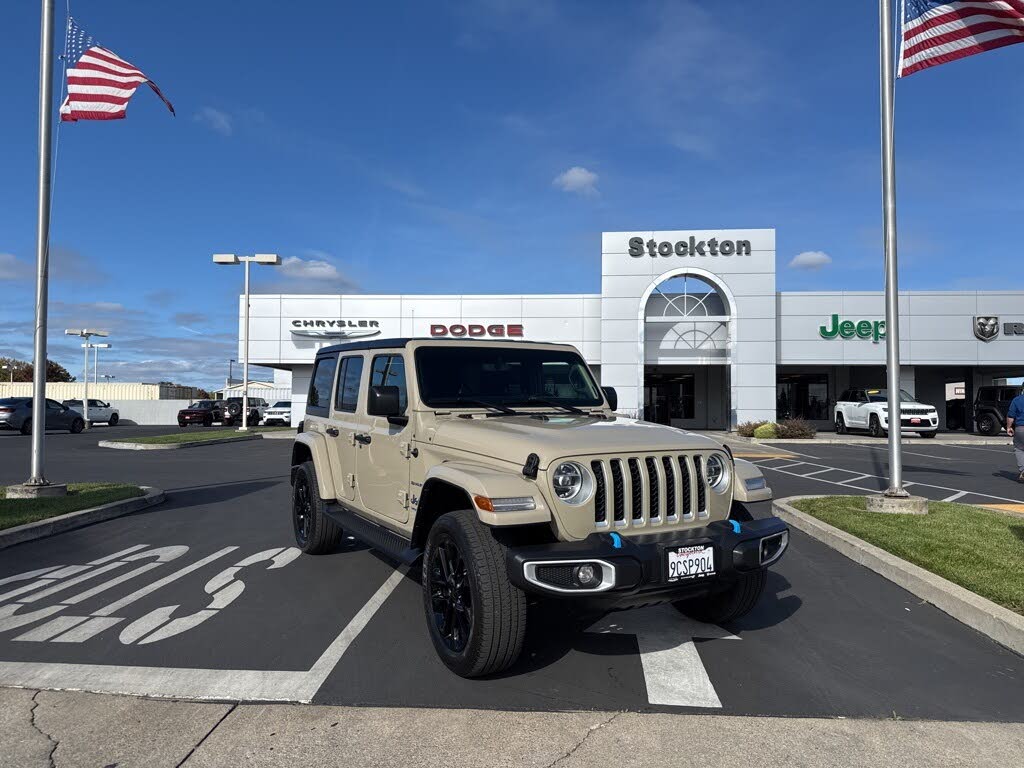 2022 Jeep Wrangler 4xe Sahara 4WD
