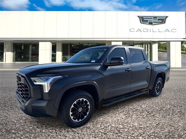 2022 Toyota Tundra SR5 CrewMax Cab 4WD