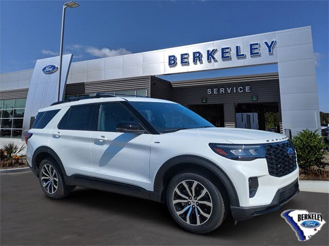 2026 Ford Explorer ST-Line AWD