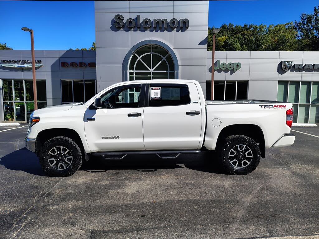 2019 Toyota Tundra SR5 CrewMax 5.7L 4WD