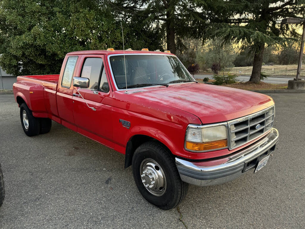 1997 Ford F-350 XLT Extended Cab LB RWD