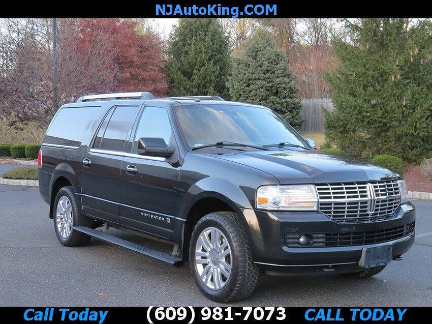 2012 Lincoln Navigator L 4WD