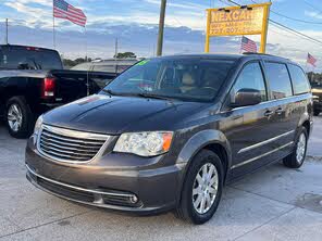 Chrysler Town & Country Touring FWD