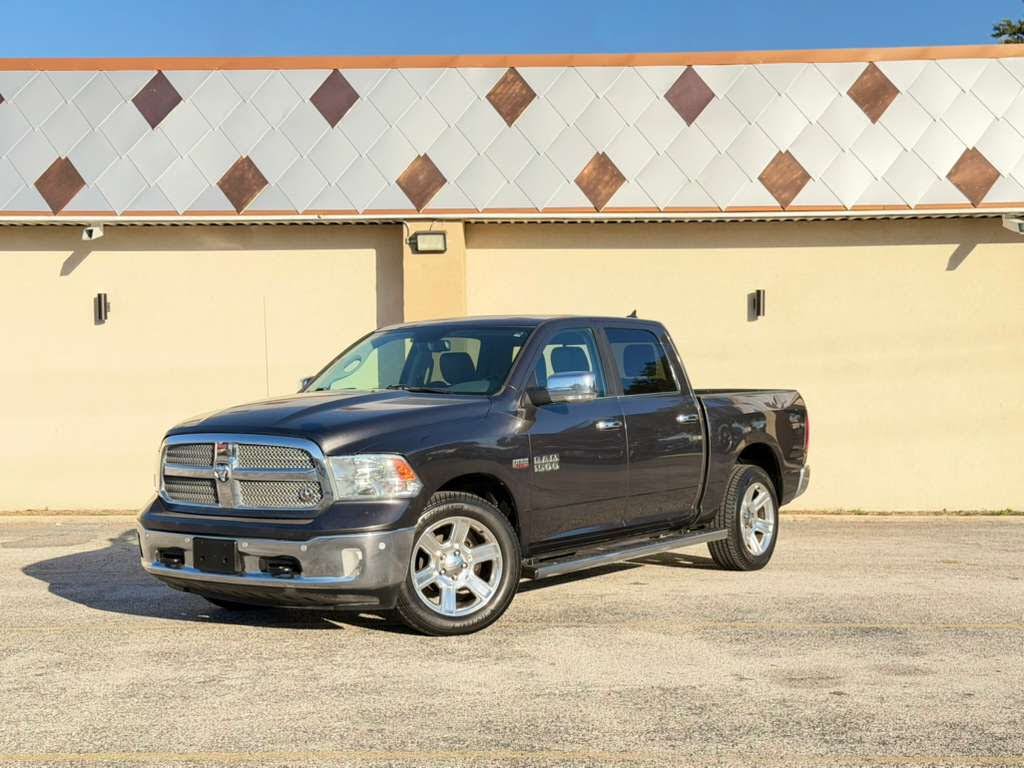 2018 RAM 1500 Lone Star Silver Crew Cab RWD