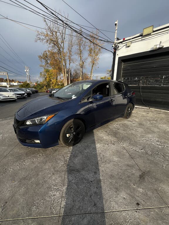 2020 Nissan LEAF SV FWD