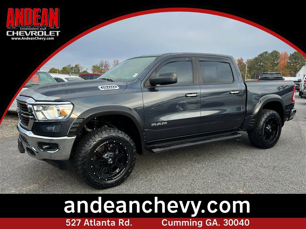 2020 RAM 1500 Big Horn Crew Cab 4WD