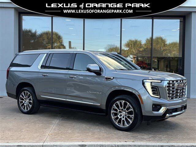 2025 GMC Yukon XL Denali 4WD