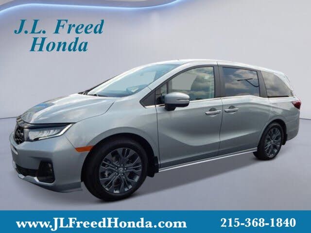 2026 Honda Odyssey Touring FWD