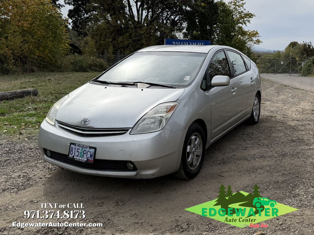 2005 Toyota Prius FWD