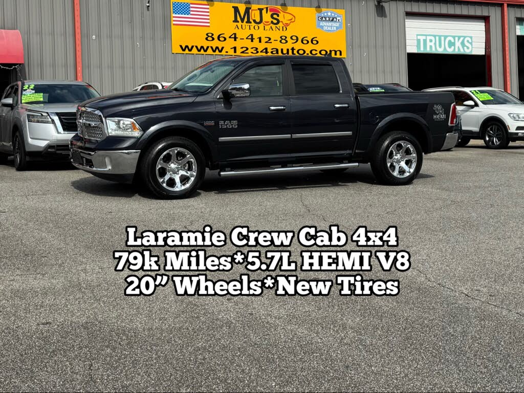 2017 RAM 1500 Laramie Crew Cab 4WD