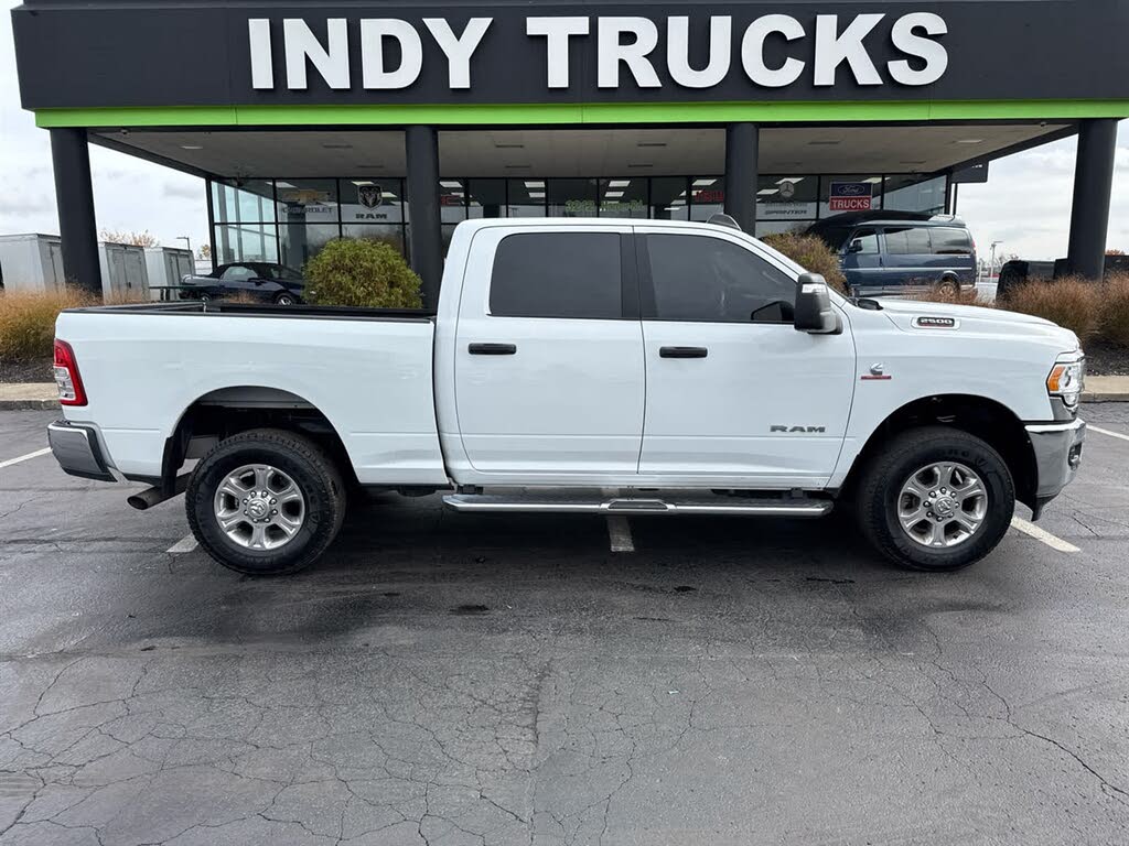 2024 RAM 2500 Big Horn Crew Cab 4WD