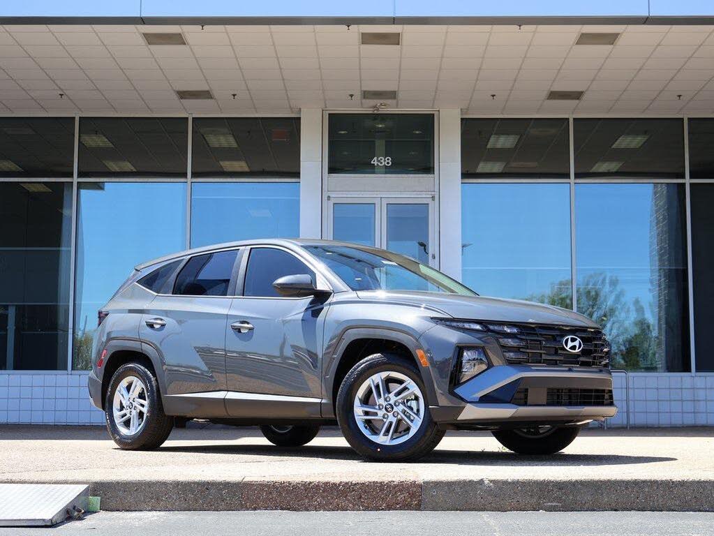 2025 Hyundai Tucson SE FWD