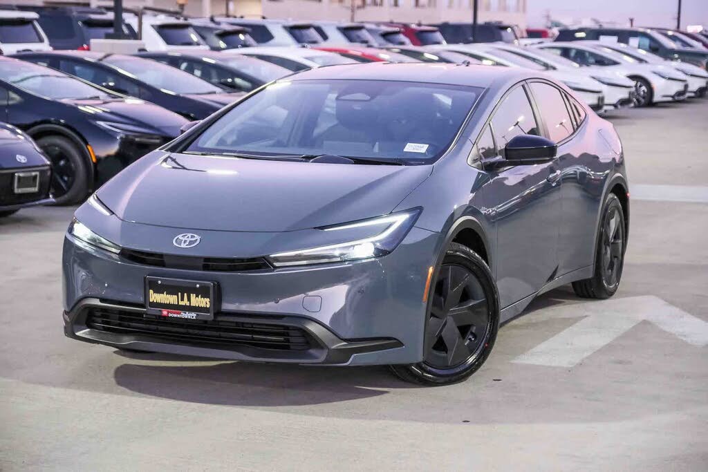 2024 Toyota Prius Limited FWD