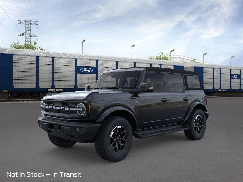 2025 Ford Bronco Outer Banks 4-Door 4WD