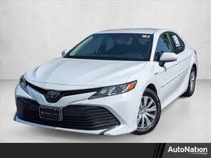 Toyota Camry Hybrid LE FWD