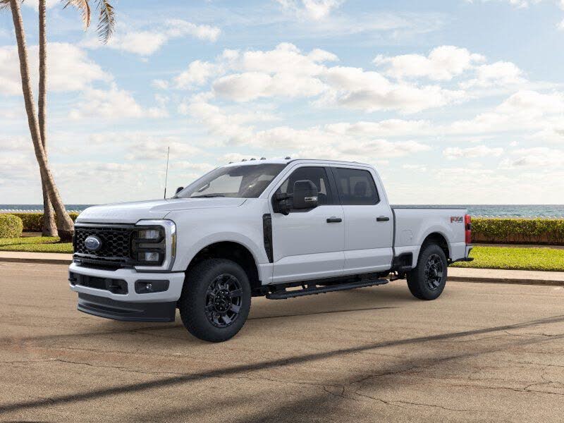 2026 Ford F-250 Super Duty XL Crew Cab 4WD