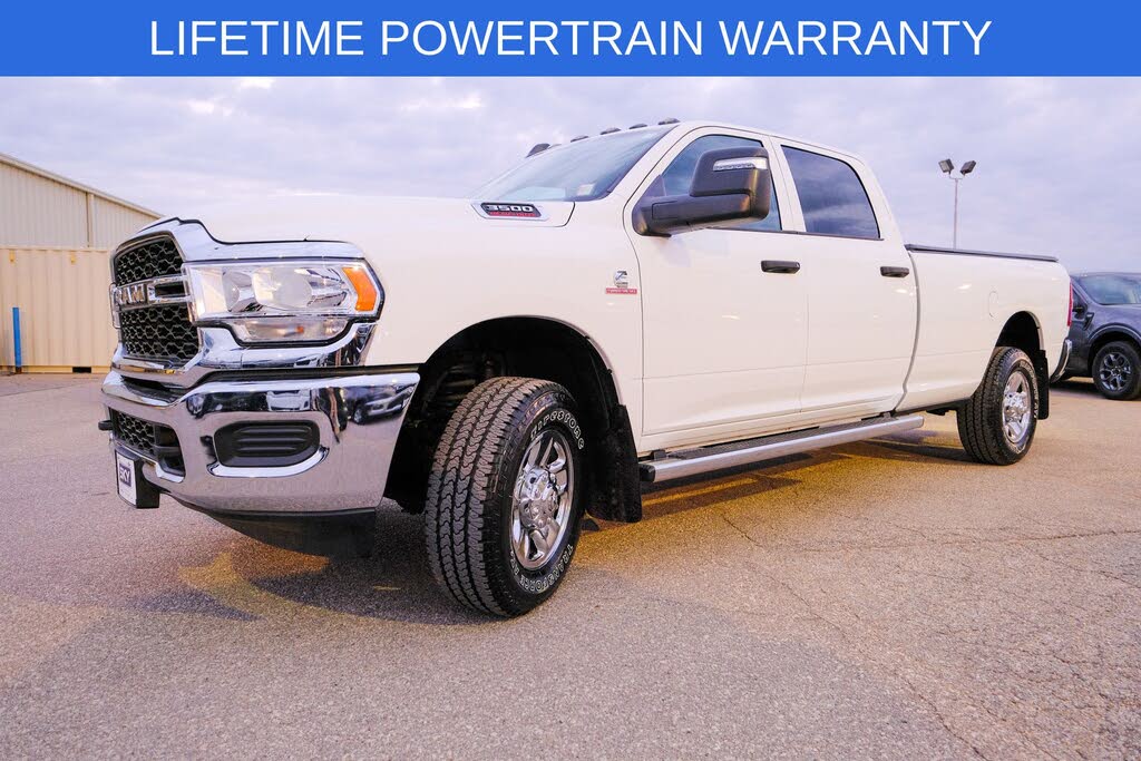 2024 RAM 3500 Tradesman Crew Cab LB 4WD