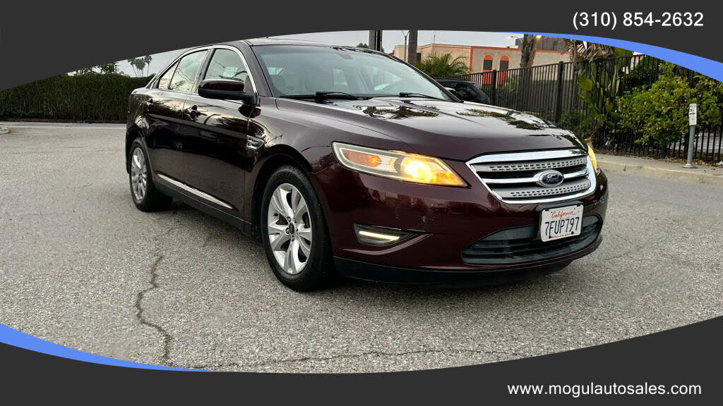 2011 Ford Taurus SEL