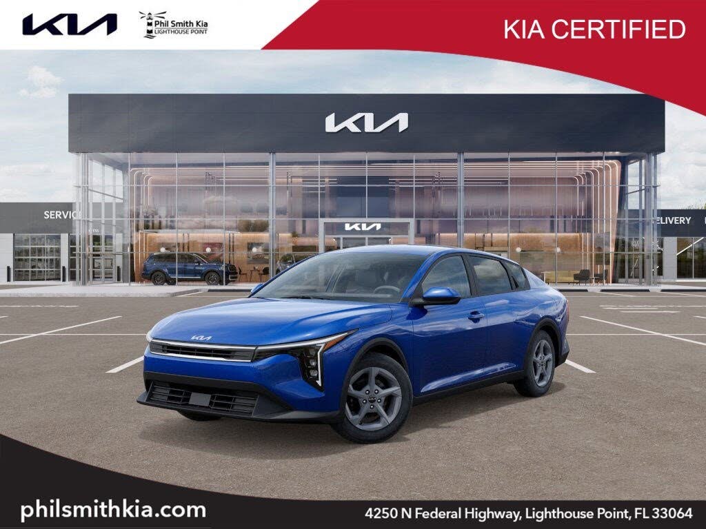 2025 Kia K4 LXS FWD