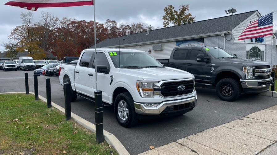 2022 Ford F-150 XLT SuperCrew 4WD