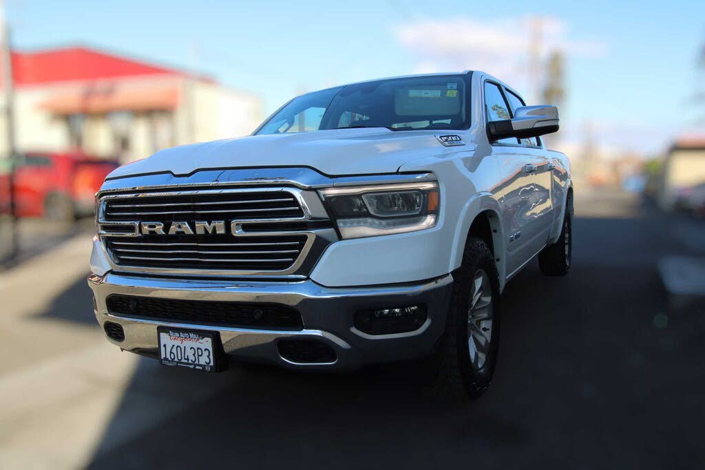 2022 RAM 1500 Laramie Crew Cab 4WD
