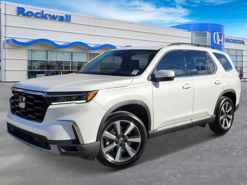 2025 Honda Pilot Touring FWD