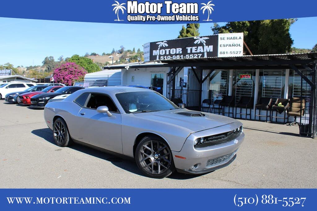 2016 Dodge Challenger R/T Plus Shaker RWD