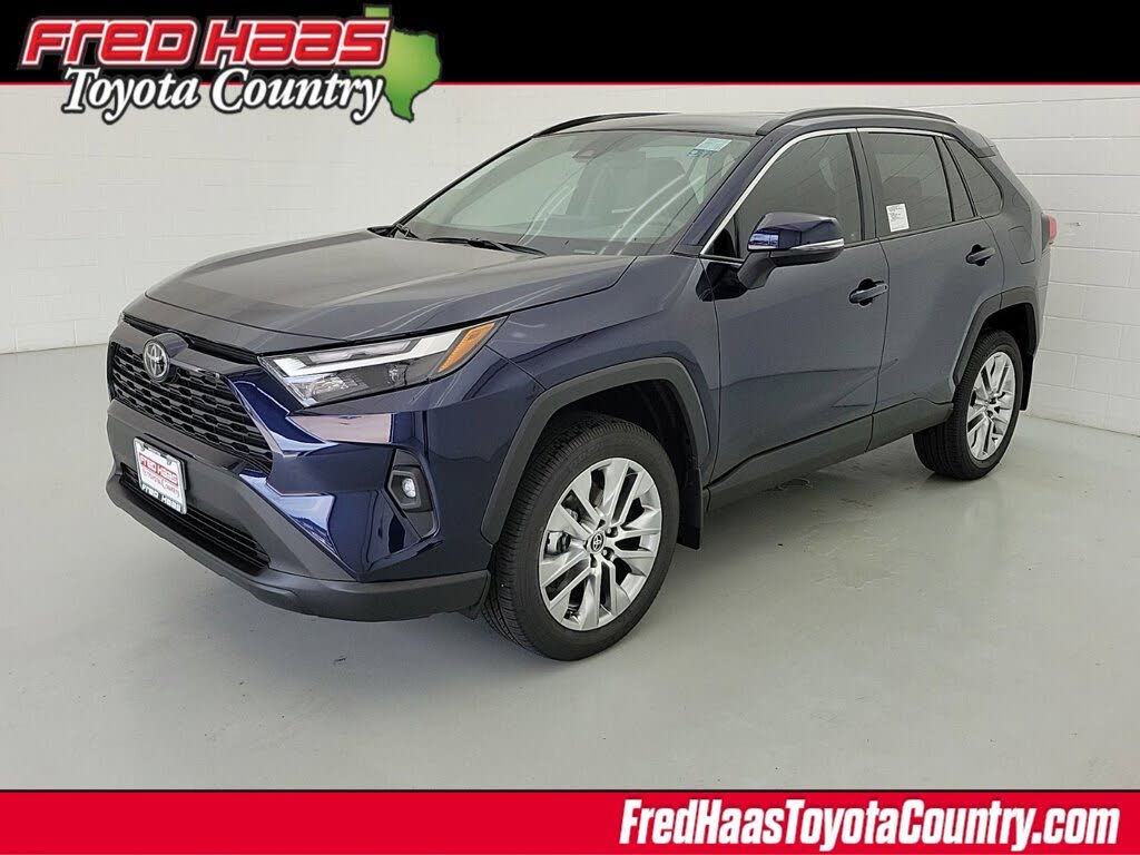 2025 Toyota RAV4 XLE Premium FWD