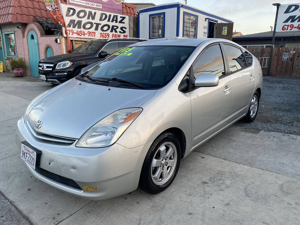 2005 Toyota Prius FWD