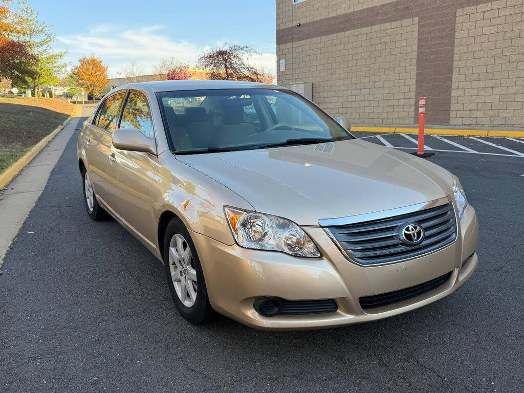 2010 Toyota Avalon XLS
