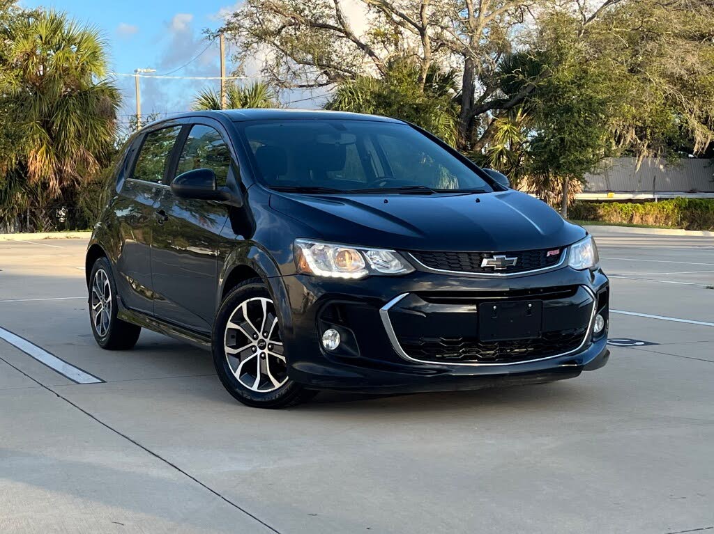 2018 Chevrolet Sonic LT Hatchback FWD