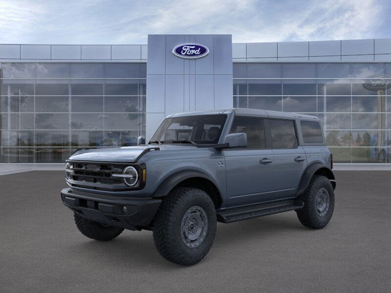 2025 Ford Bronco Outer Banks 4-Door 4WD