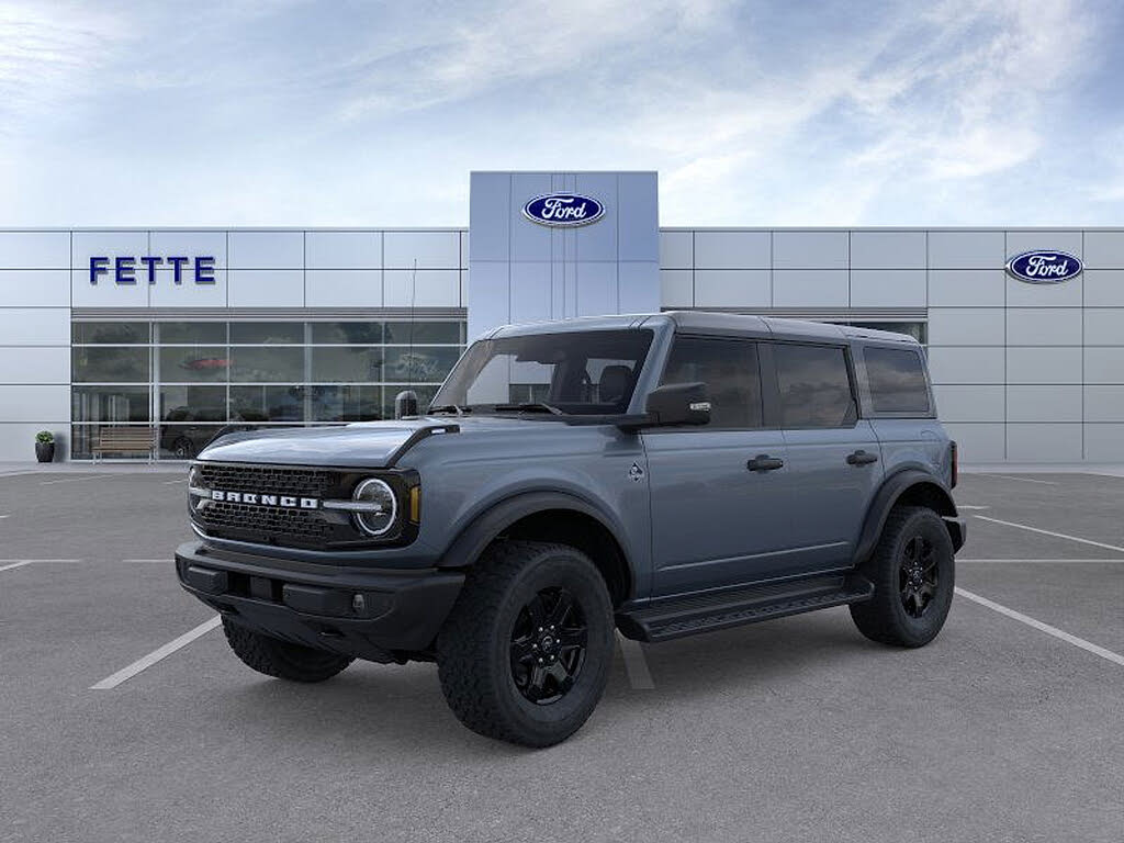 2025 Ford Bronco Outer Banks 4-Door 4WD