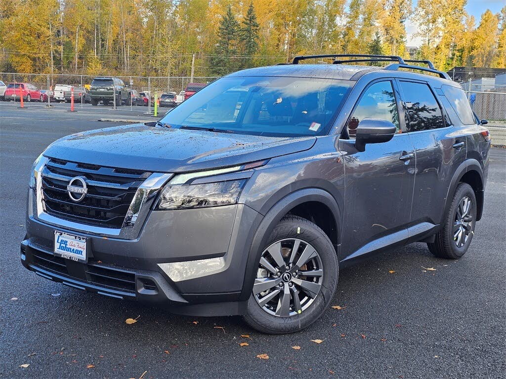2025 Nissan Pathfinder SV 4WD