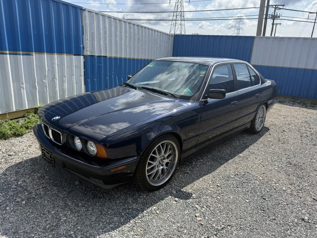 1995 BMW 5 Series 530i Sedan RWD