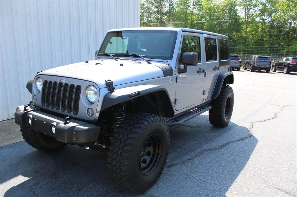 2015 Jeep Wrangler Unlimited Sahara 4WD