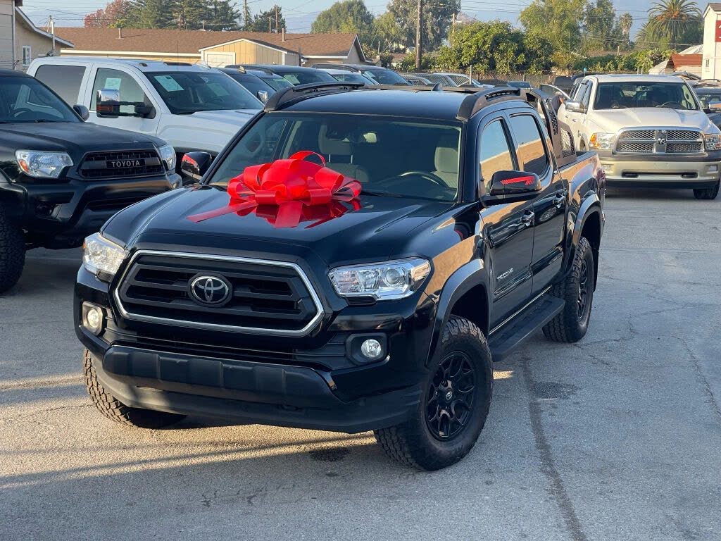 2022 Toyota Tacoma SR5 V6 Double Cab RWD