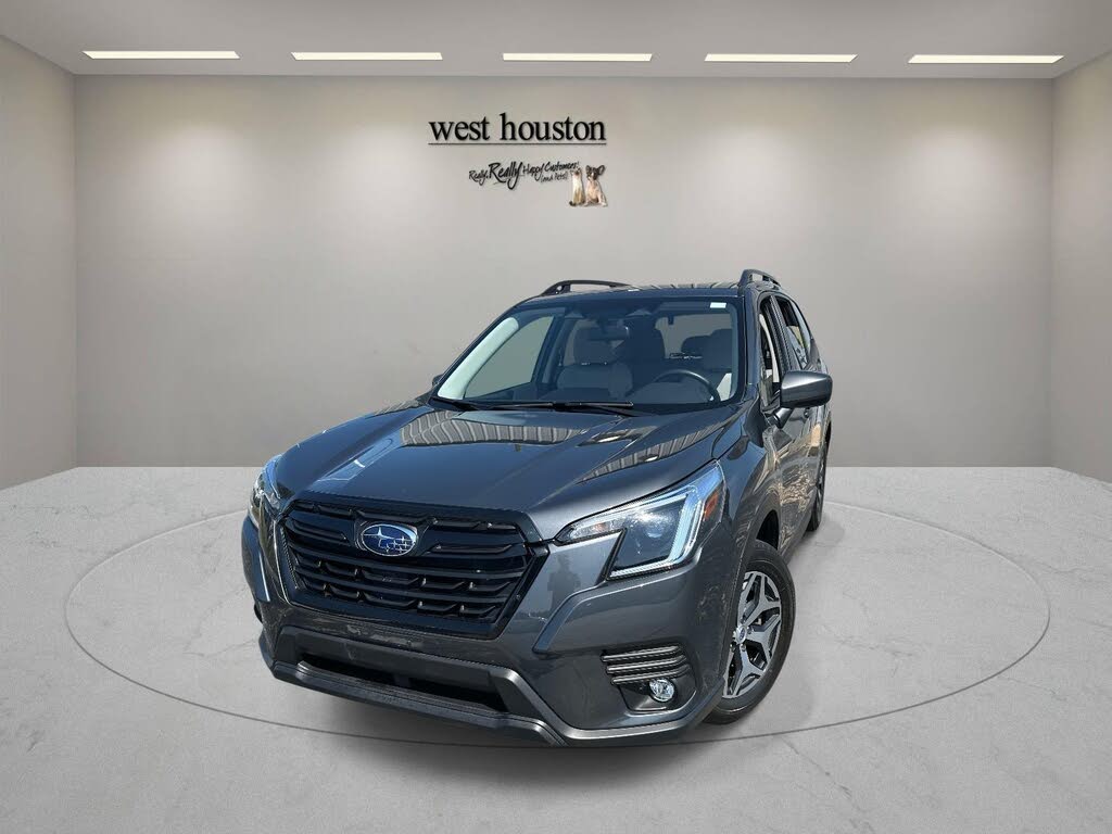 2024 Subaru Forester Premium Crossover AWD