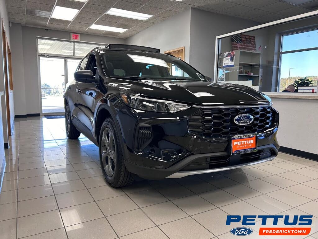 2025 Ford Escape ST-Line AWD