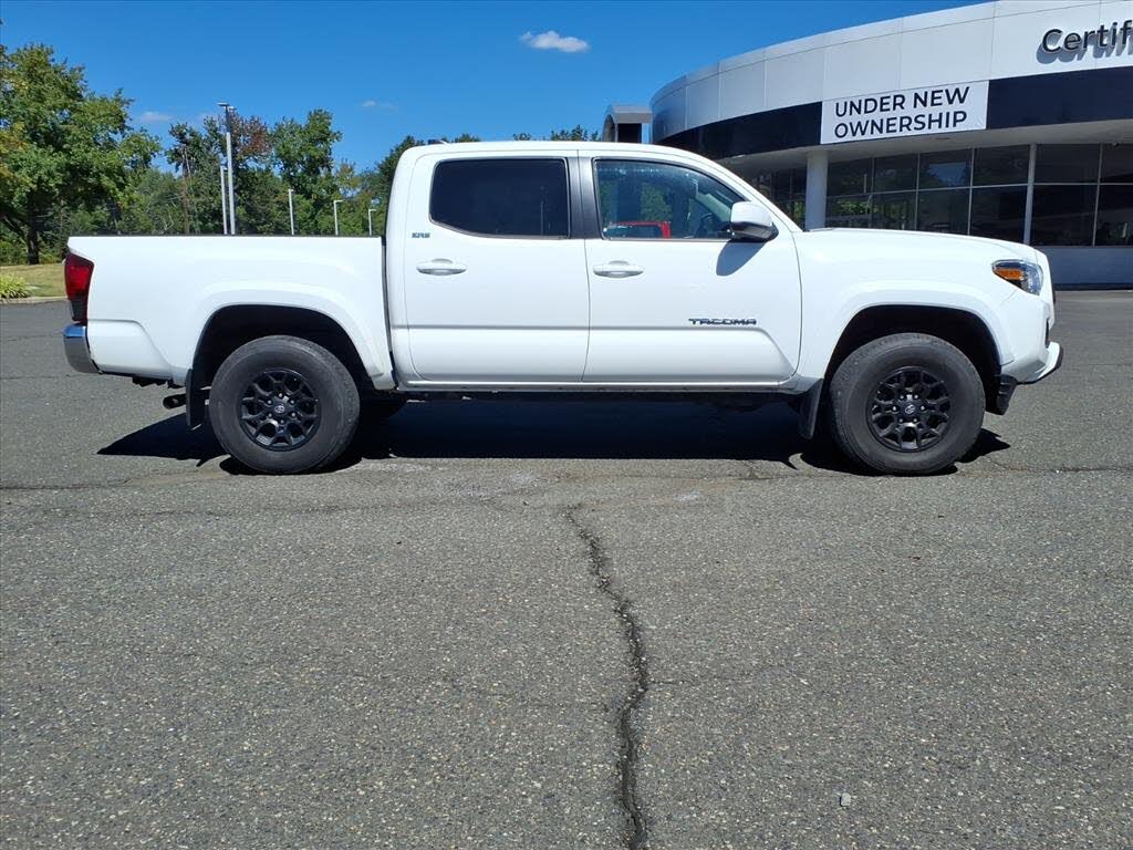 2022 Toyota Tacoma SR5 V6 Double Cab 4WD