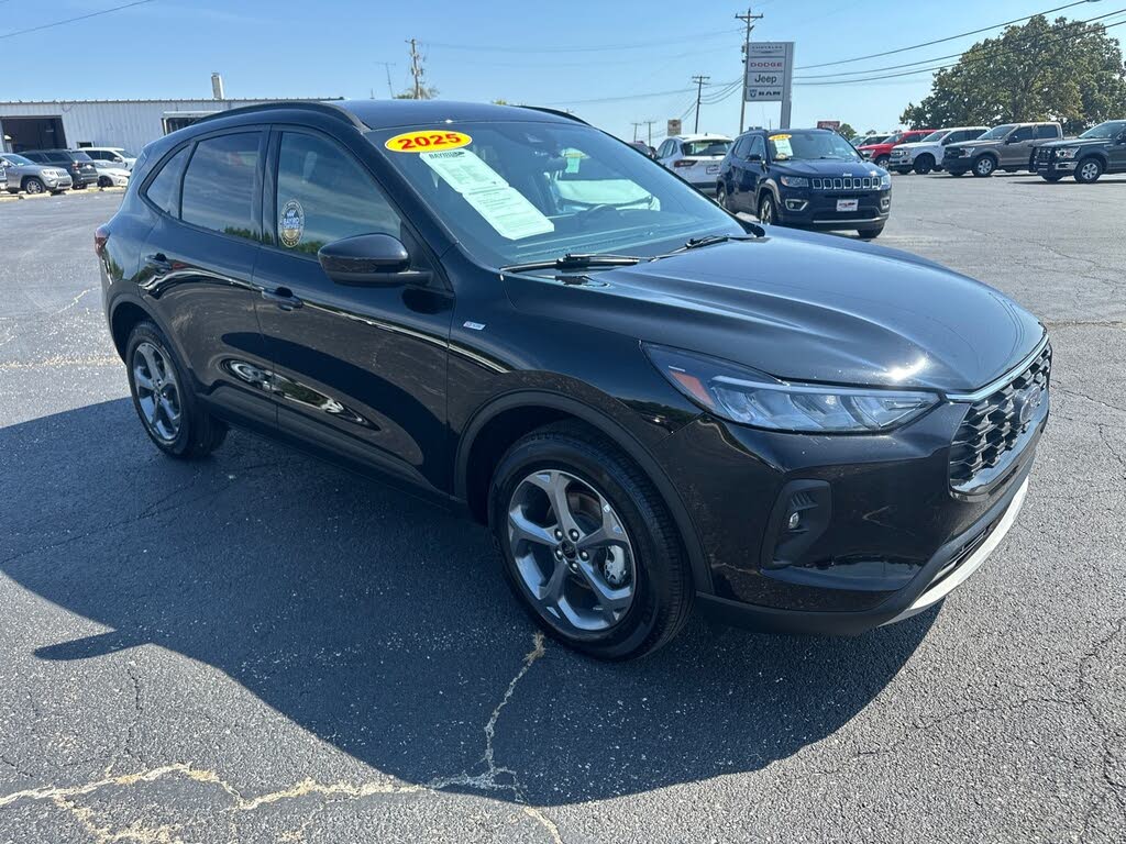 2025 Ford Escape ST-Line Select AWD
