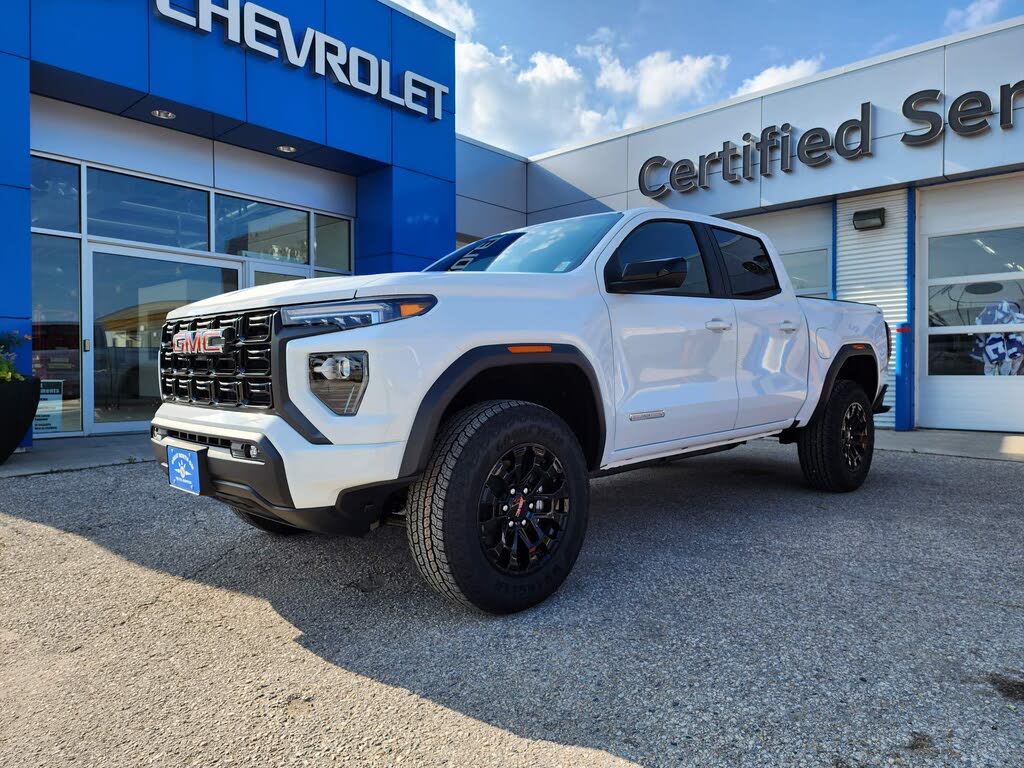 2026 GMC Canyon Elevation Crew Cab 4WD