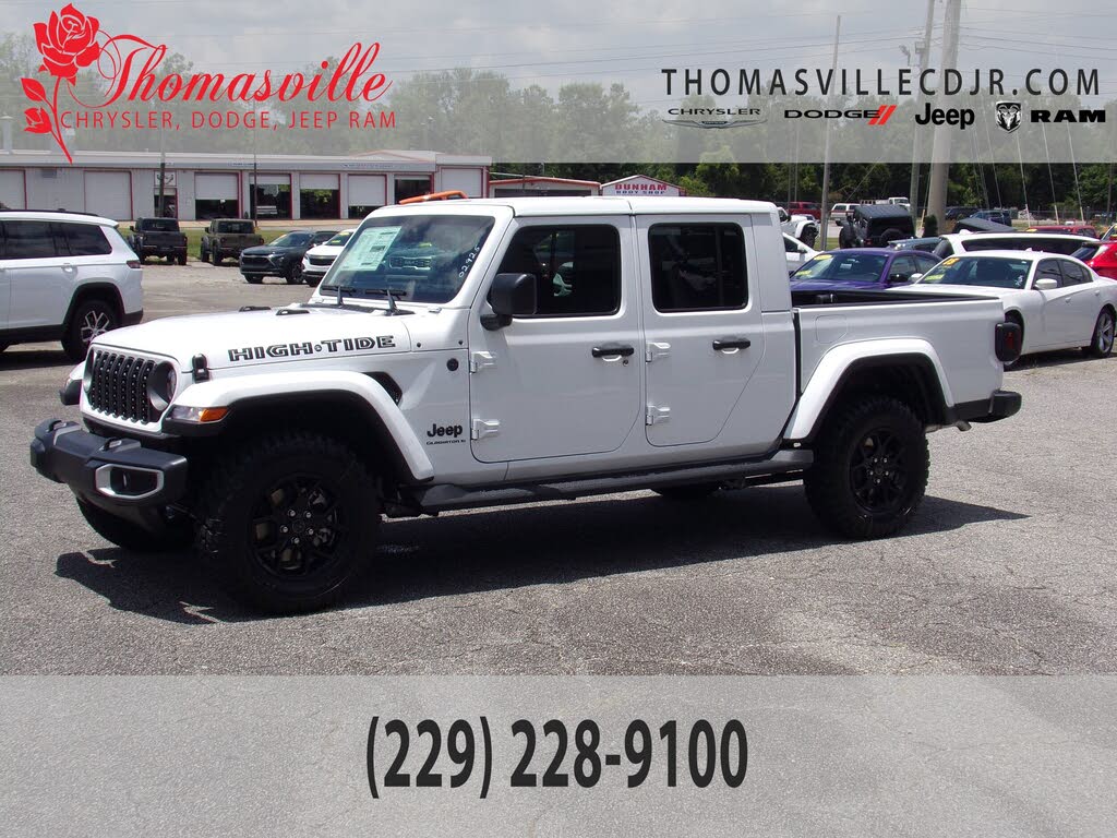 2025 Jeep Gladiator High Tide Crew Cab 4WD
