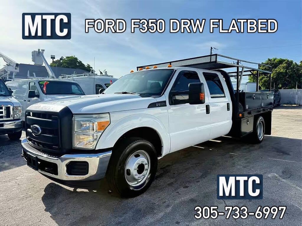 2015 Ford F-350 Super Duty Chassis XL Crew Cab DRW RWD