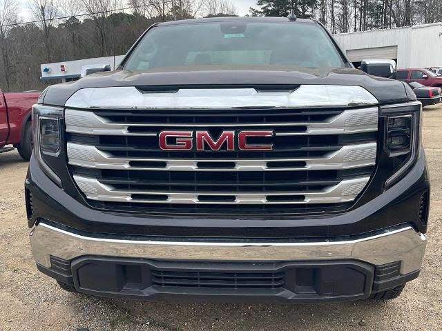2024 GMC Sierra 1500 SLE Crew Cab RWD